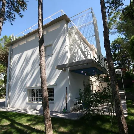 Ba - Carla - Modern - Apartmán