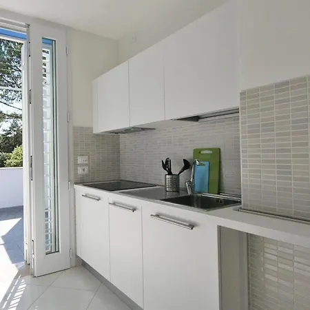 Ba - Carla - Modern - Apartmán *